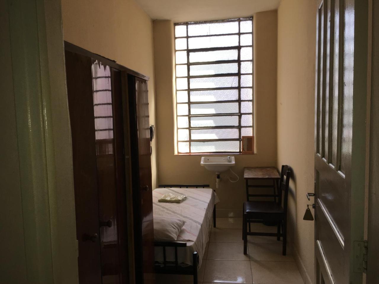 Hotel Chaves - Quartos Individuais Сао Паоло Екстериор снимка